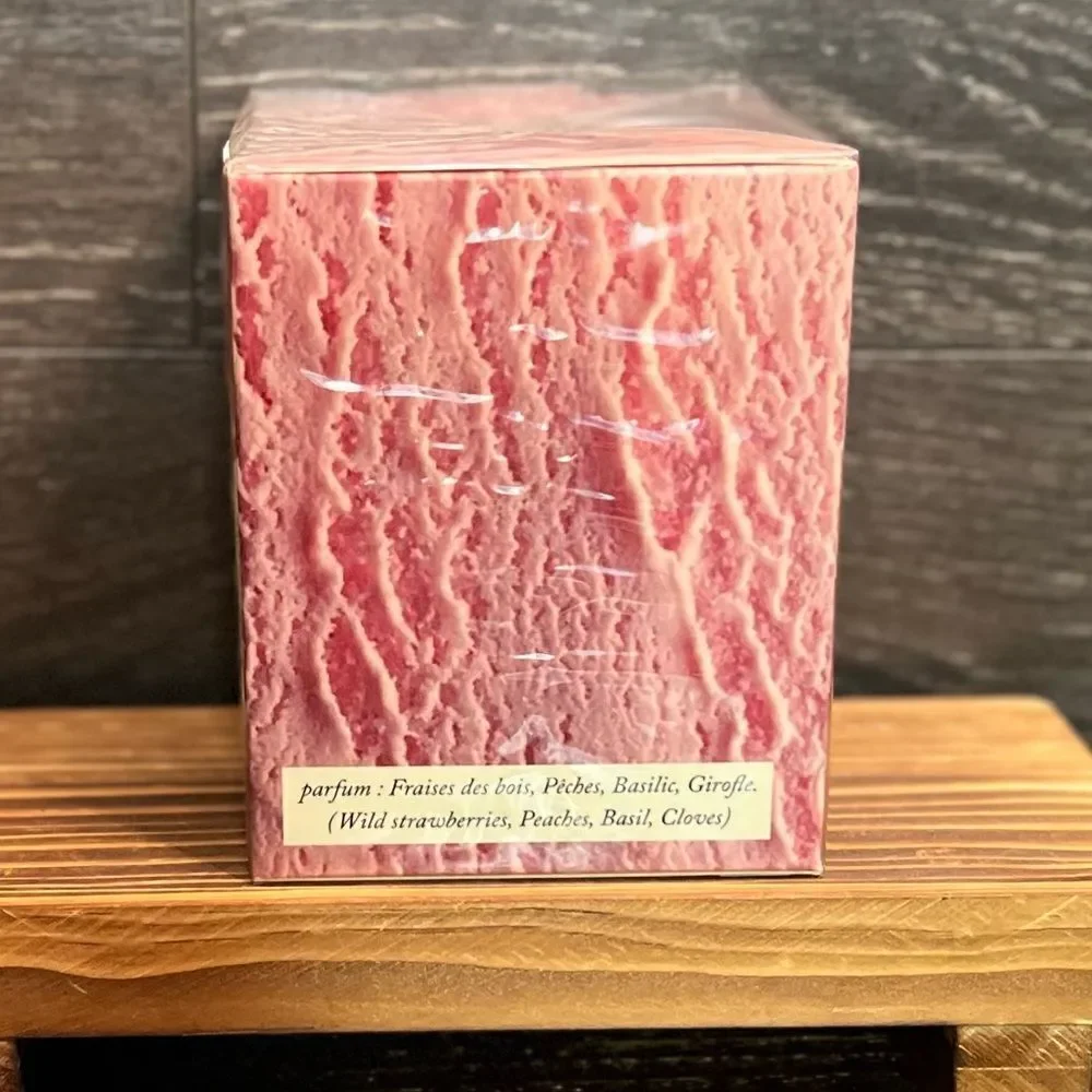 Maison La Bougie Paris Sorbet Candle in Rose, glacé & fraise. 6.34 ounces, NIB!